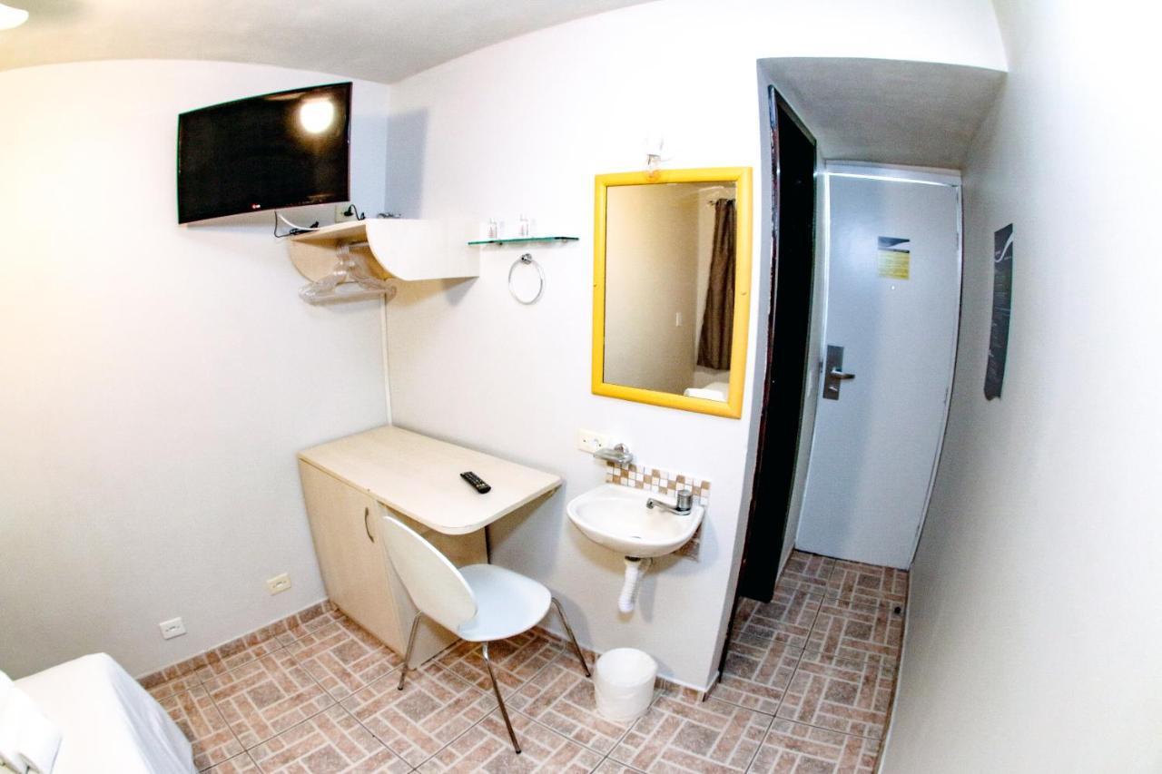 Esquina Batel - Hotel Economico Curitiba Eksteriør billede