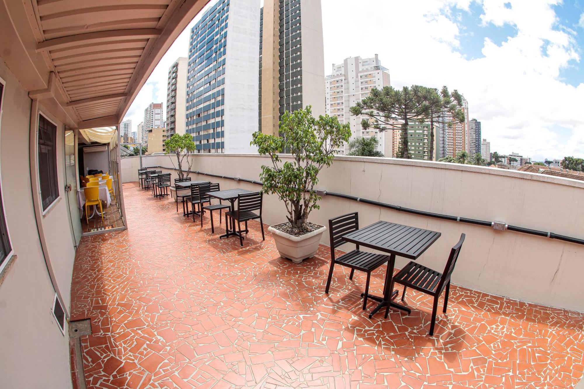 Esquina Batel - Hotel Economico Curitiba Eksteriør billede