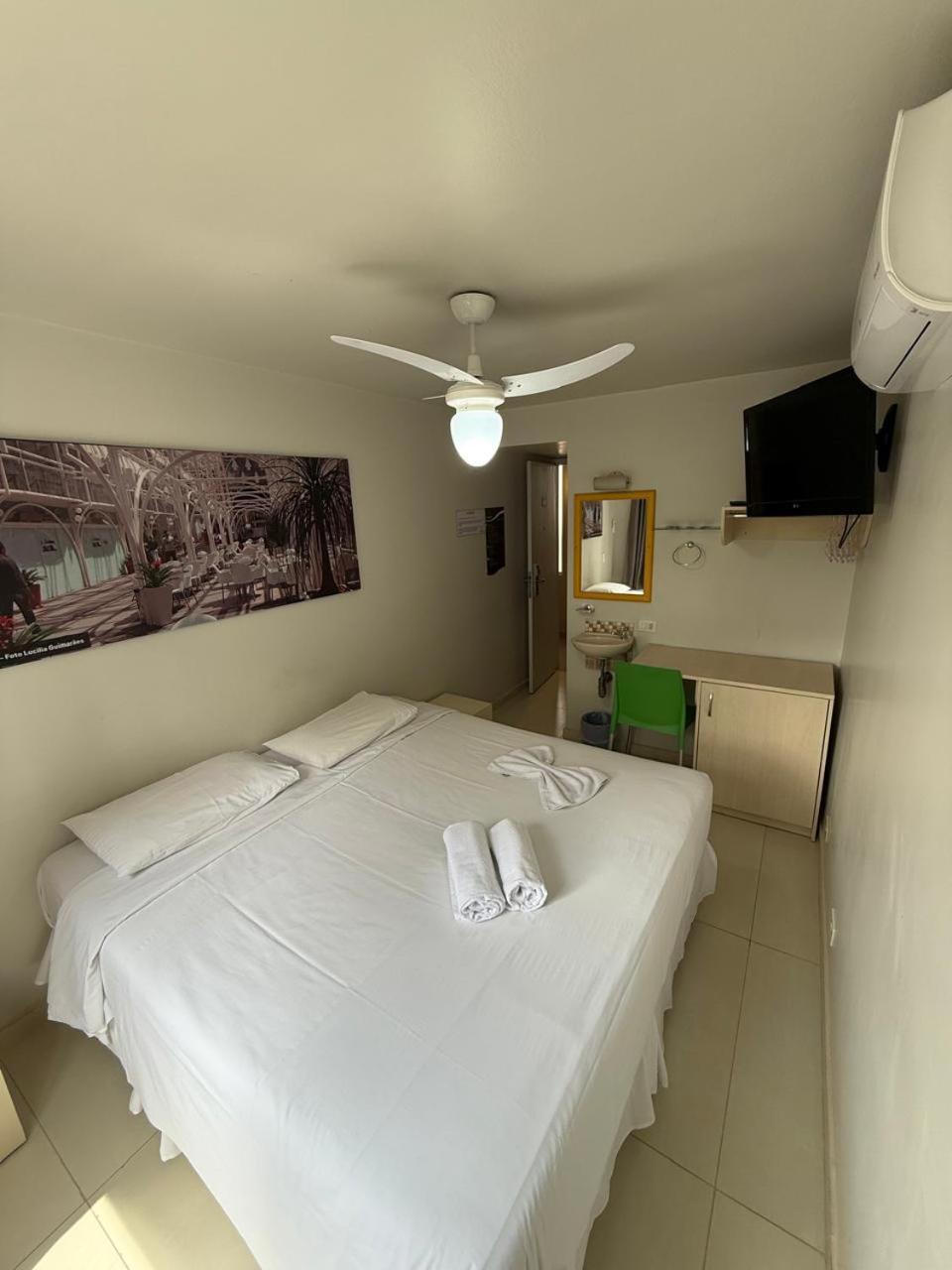 Esquina Batel - Hotel Economico Curitiba Eksteriør billede